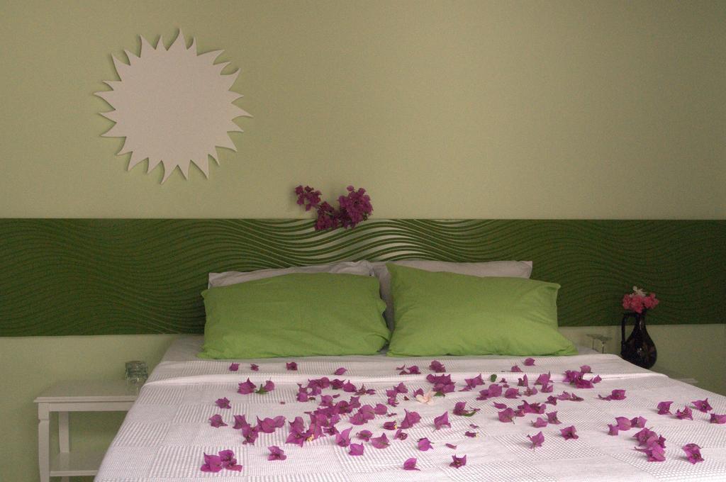Pasalimani Hotel Çeşme Szoba fotó